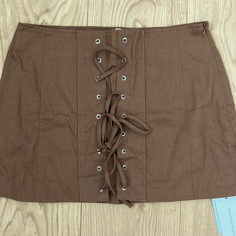 Commense Brown Suede Lace-Up Mini Skirt - Picture 4 of 7